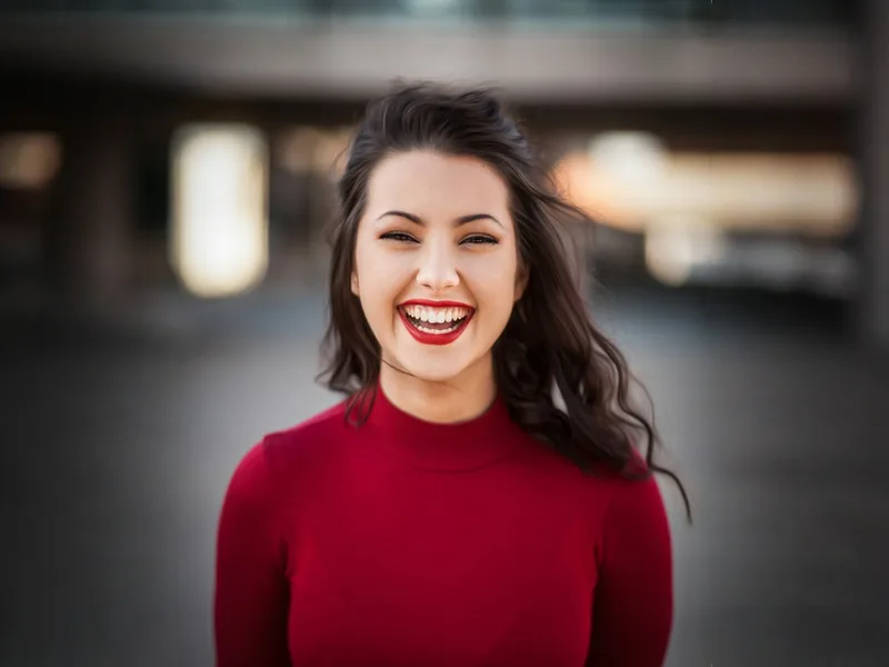 Portrait photo expanded from 4:5 to a 4:3 frame with the background extended